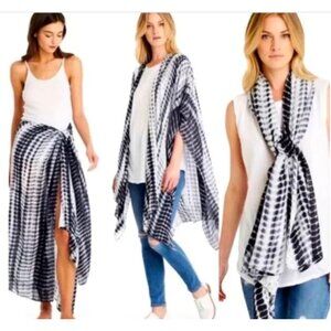 MICHAEL STARS Black + White Print Ruana Convertible Sarong Scarf Wrap One Size